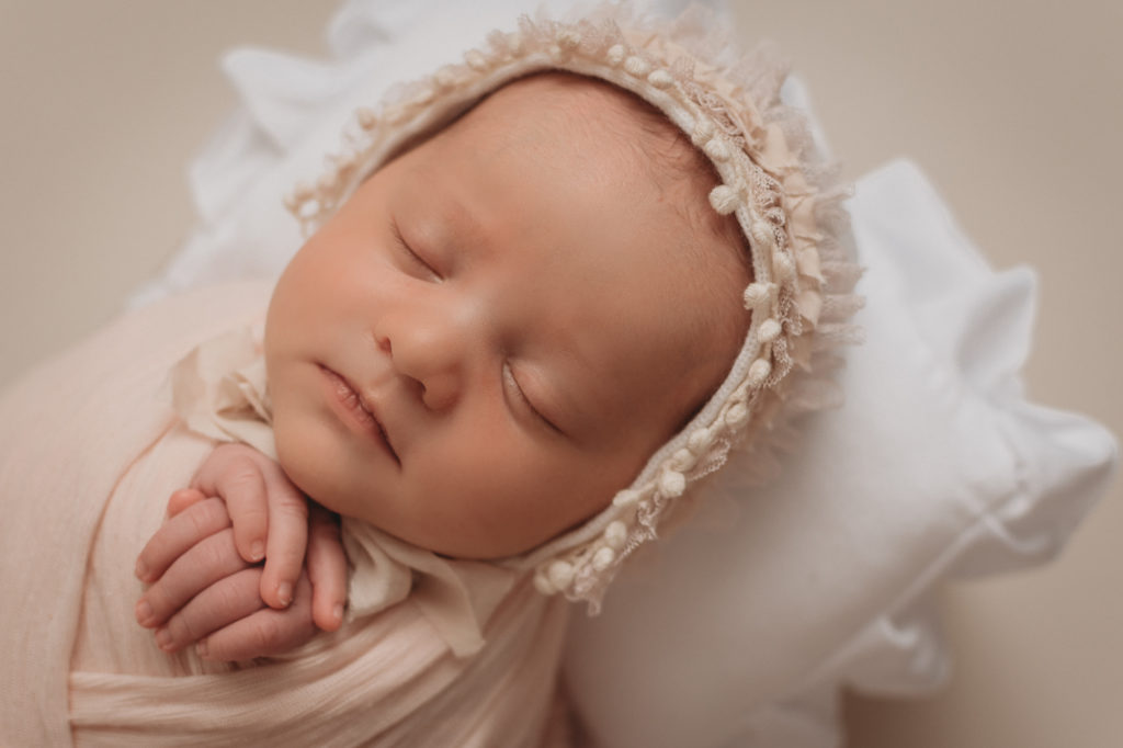 Marietta GA newborn photographer Casey McMinn Photography. Atlanta newborn photographer. Marietta newborn photographer