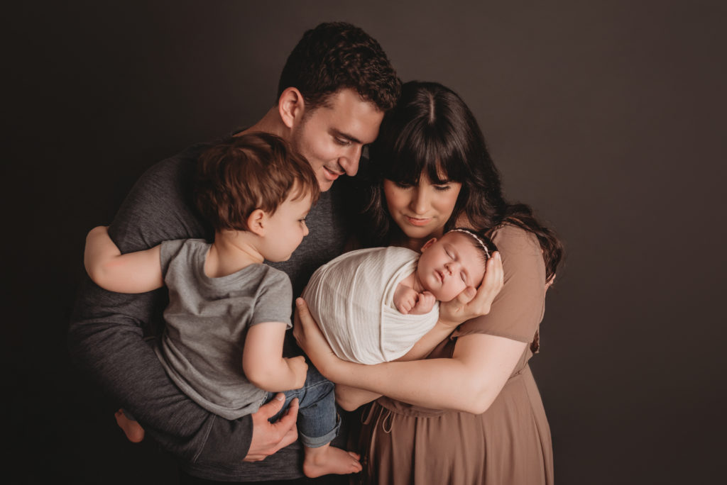 Atlanta area maternity and newborn photographer